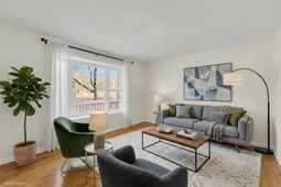 621 Fort Johnson Road photo 4