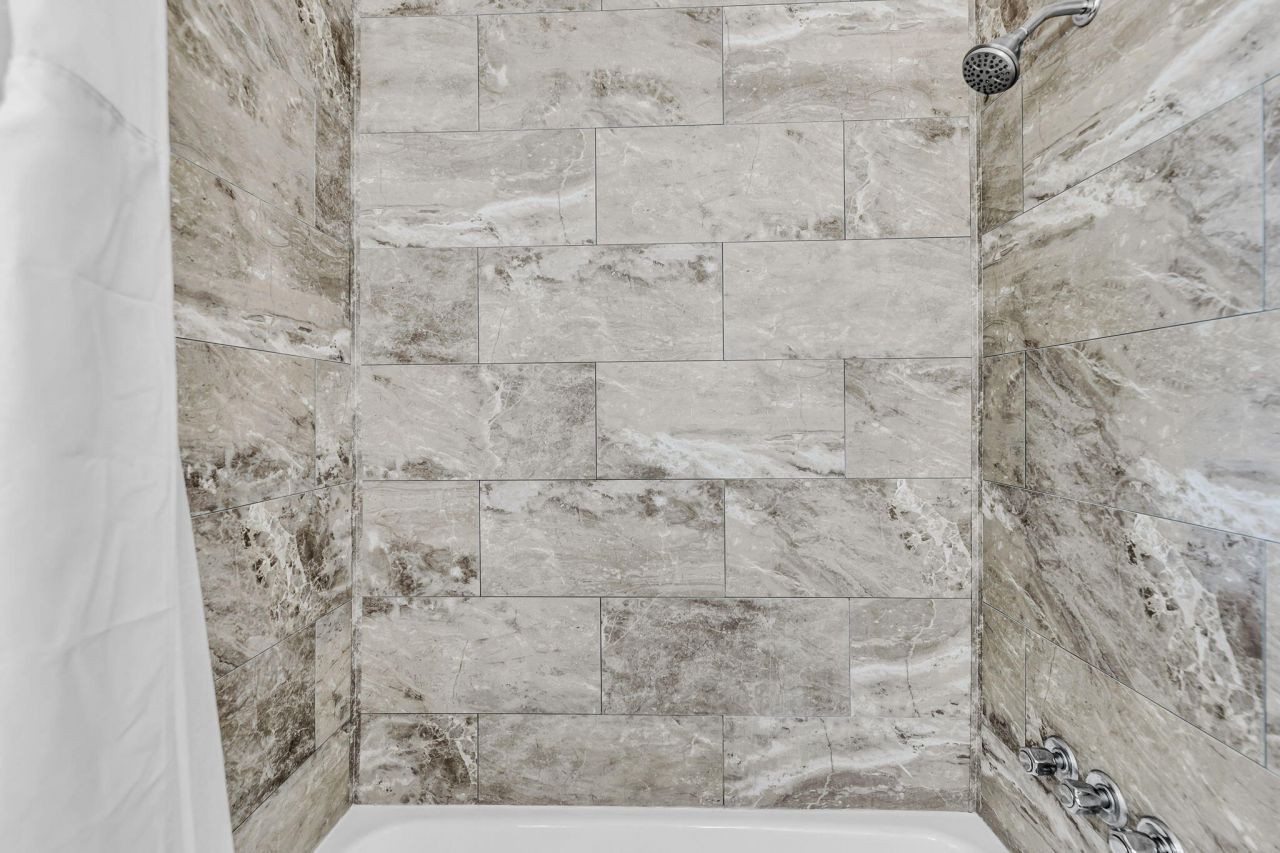 621 Fort Johnson Road Photo 30