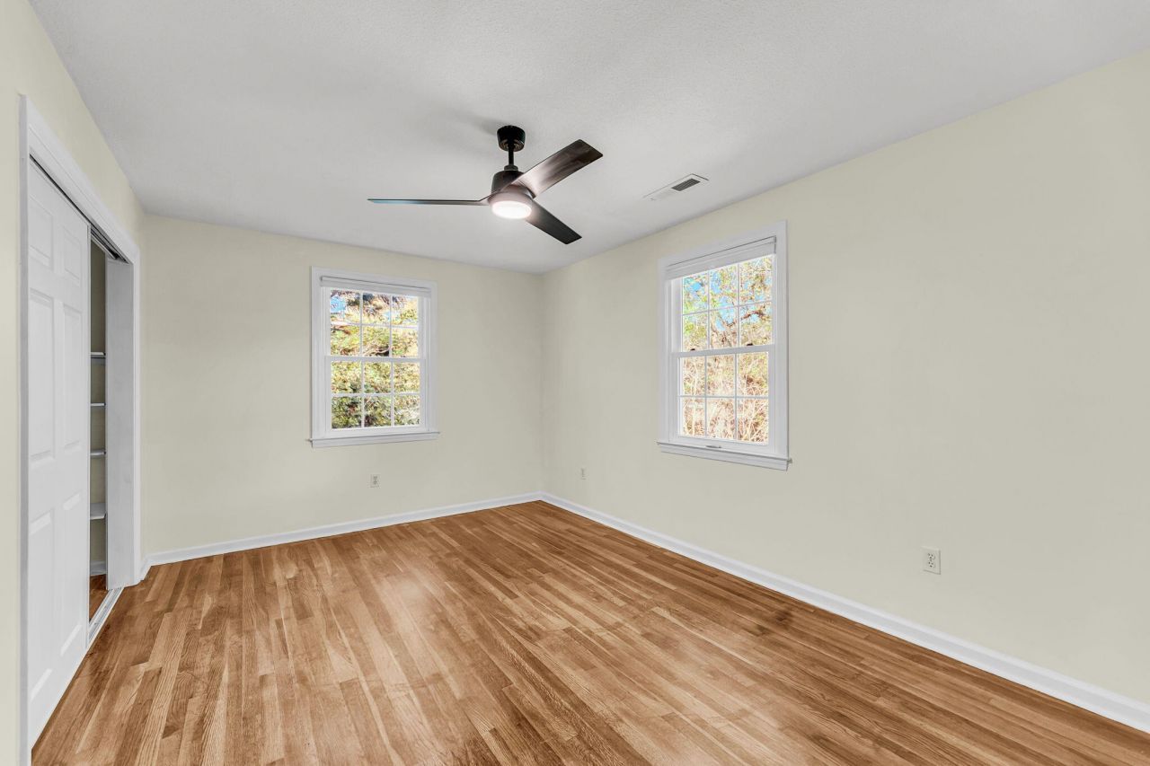 621 Fort Johnson Road Photo 31