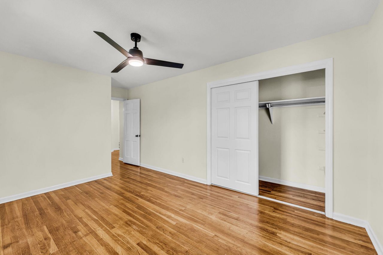 621 Fort Johnson Road Photo 32