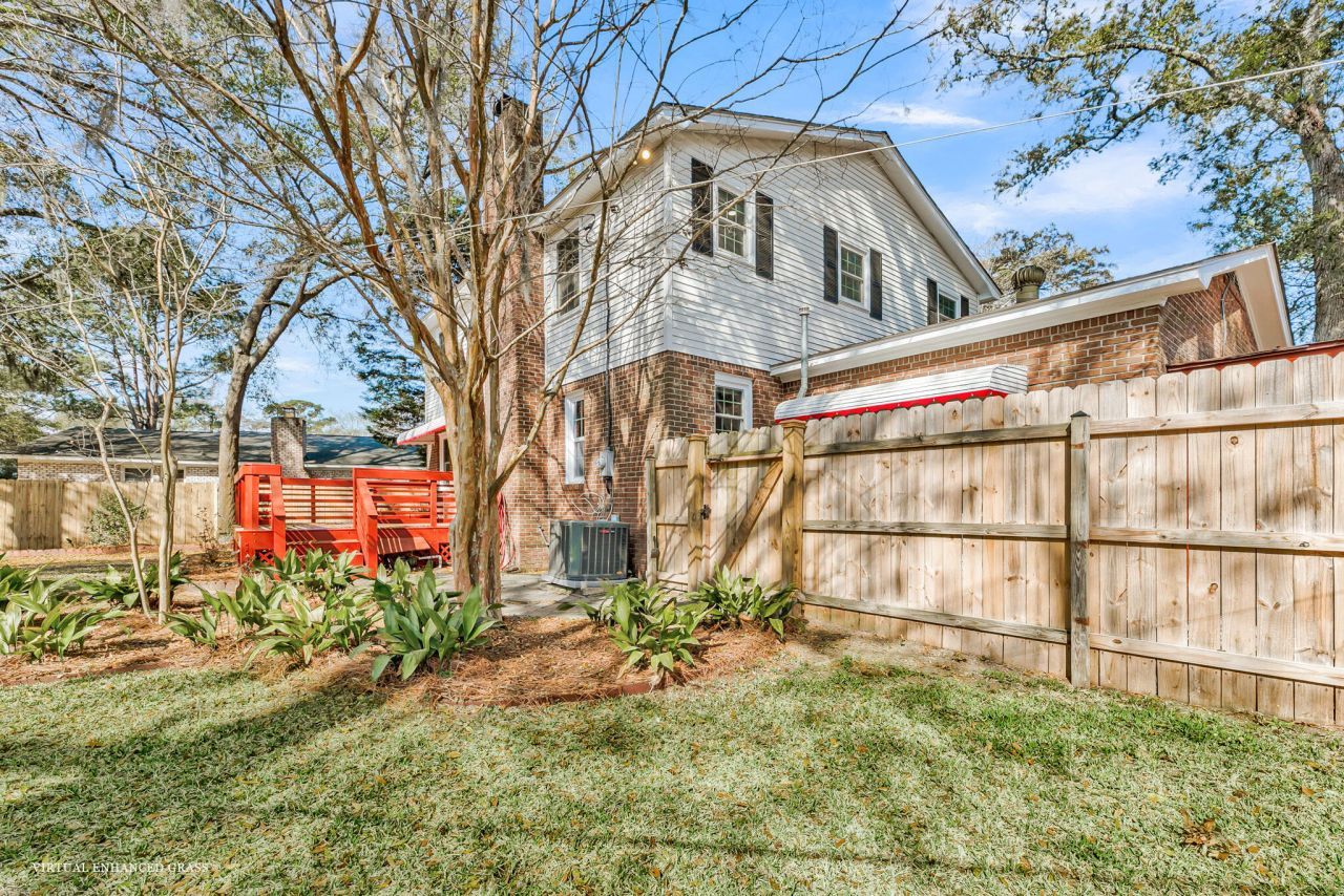 621 Fort Johnson Road Photo 33