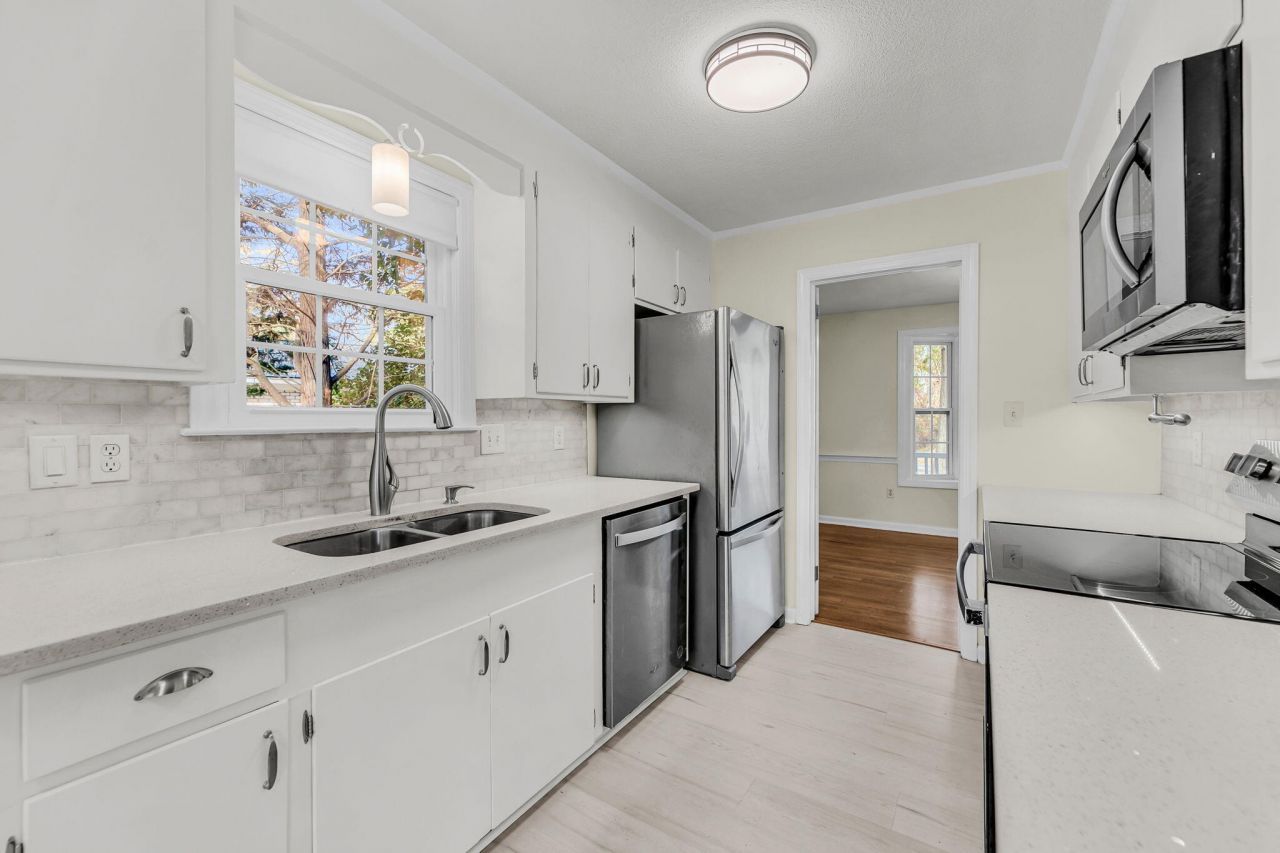 621 Fort Johnson Road Photo 40