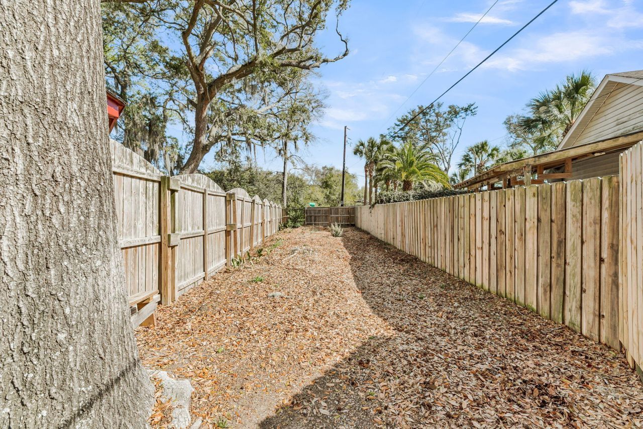 621 Fort Johnson Road Photo 54