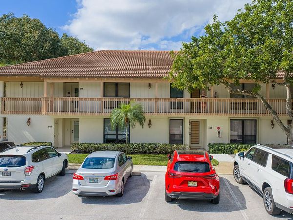 505 Brackenwood Place, Palm Beach Gardens, FL 33418