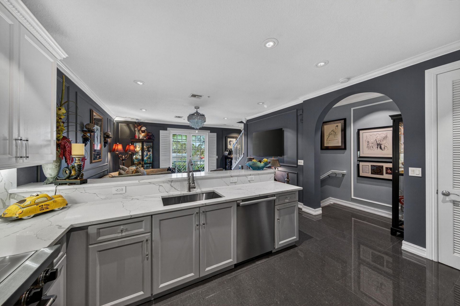 2227 NE 9th Avenue, Wilton Manors, FL 33305 Photo