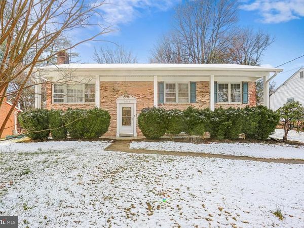 11708 MILBERN DRIVE, POTOMAC, MD 20854