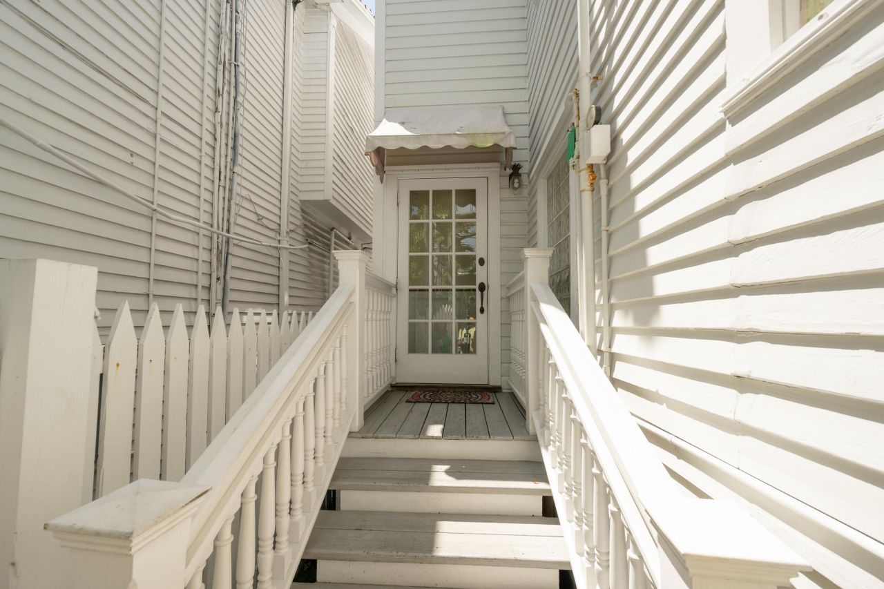 616 Caroline Street, Unit 6, Key West, FL 33040 Photo