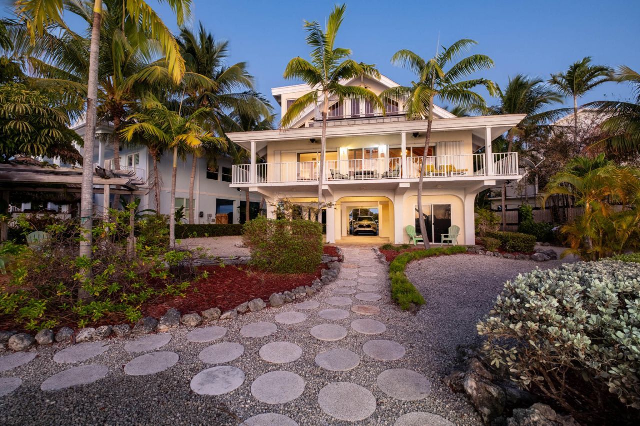 149 Lake Road, Tavernier, FL 33070 Photo