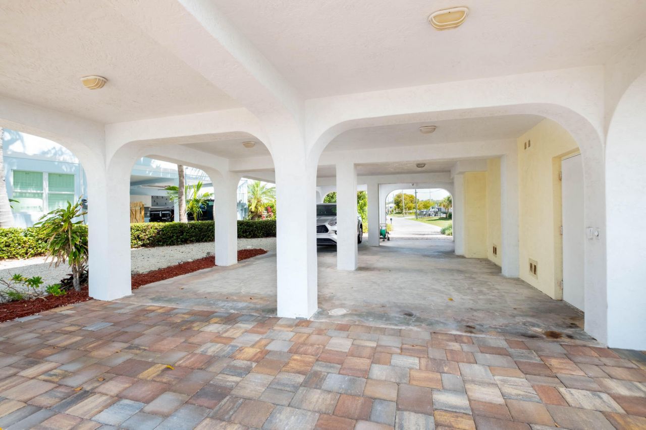 149 Lake Road, Tavernier, FL 33070 Photo