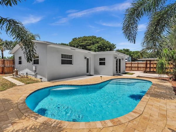 2920 NE 8th Ter, Unit ., Pompano Beach, FL 33064