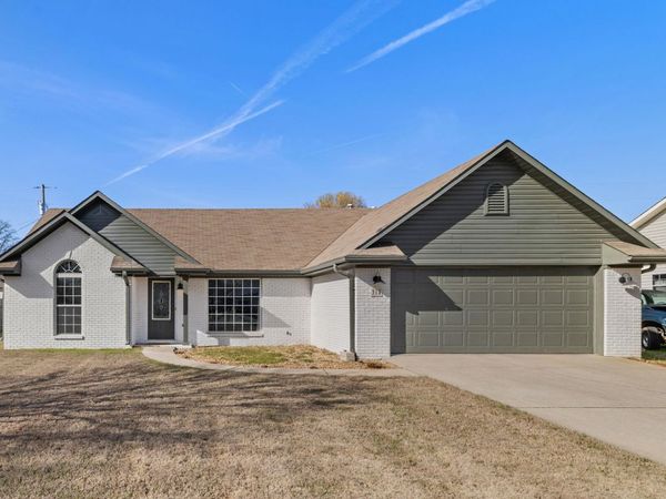 314 Lincoln Ave, Muscle Shoals, AL