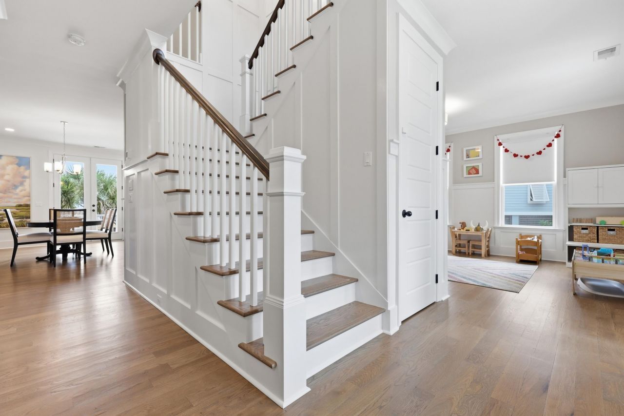 1578 Red Tide Road Photo 2