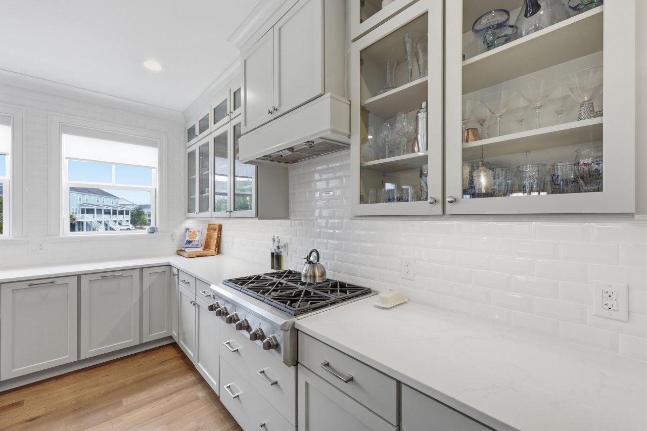 1578 Red Tide Road Photo 8