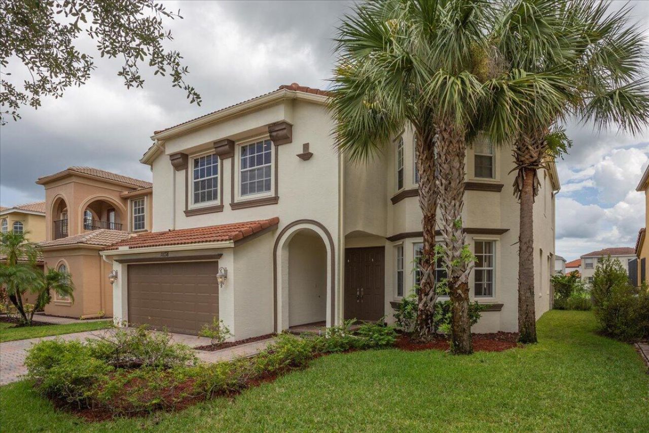 11138 SW Wyndham Way, Port Saint Lucie, FL 34987 Photo