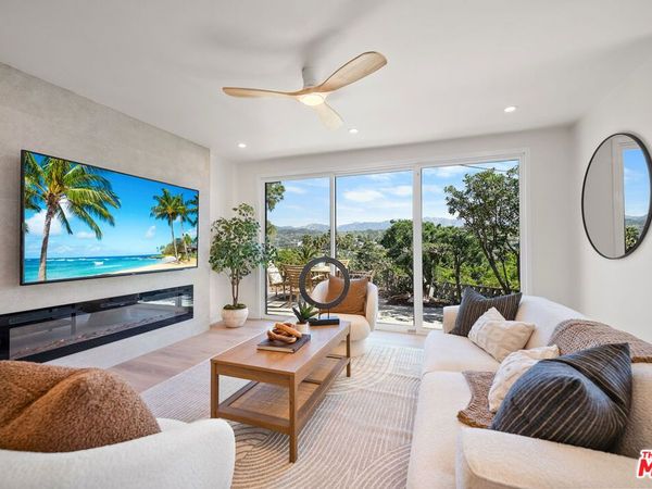 3260 Sagamore Way, Los Angeles, CA 90065