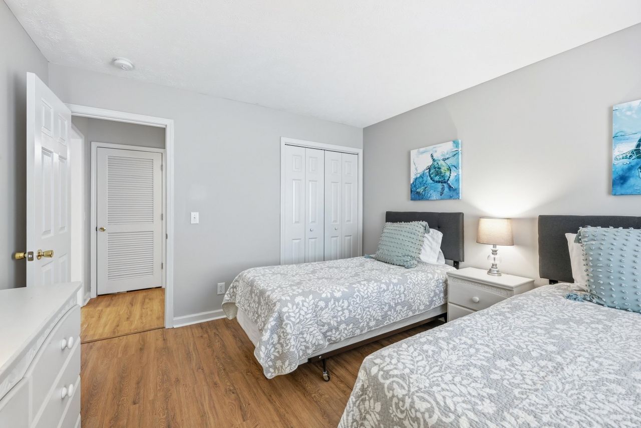 23 Pinehurst Ln. Photo 15