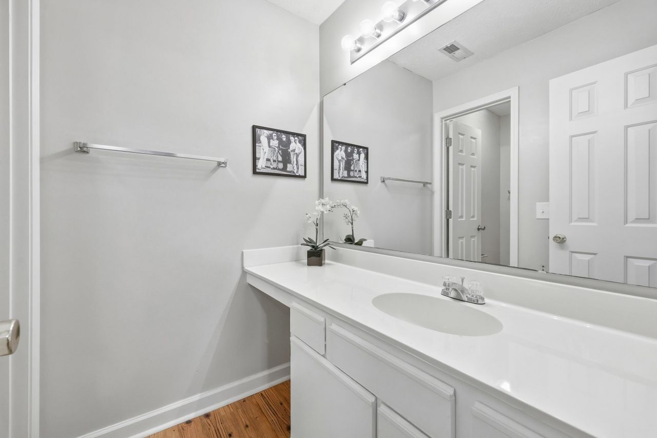 23 Pinehurst Ln. Photo 19