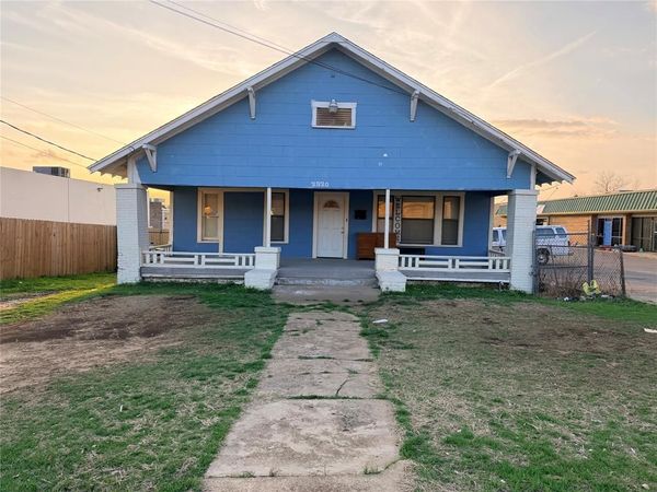 2520 Oakland Boulevard, Fort Worth, TX 76103