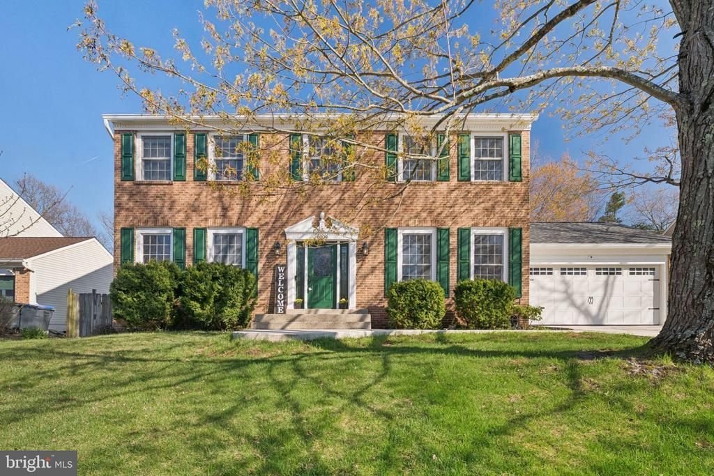 6909 Confederate Ridge Lane, Centreville, VA 20121 Main Photo