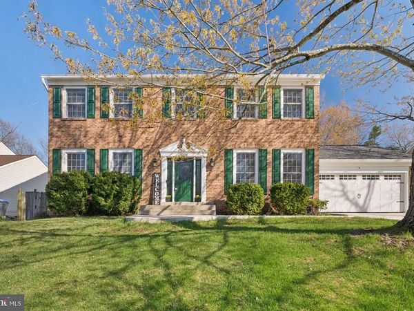 6909 CONFEDERATE RIDGE LANE, CENTREVILLE, VA 20121