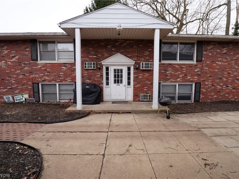 3741-3745 Woodford Avenue NW, Canton, OH 44709 Photo 4