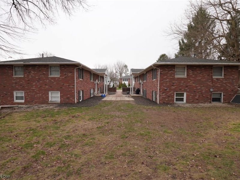 3741-3745 Woodford Avenue NW, Canton, OH 44709 Photo 6