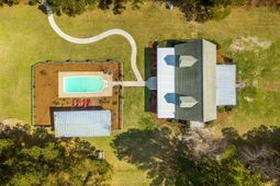 2490 Hunting Road photo 4