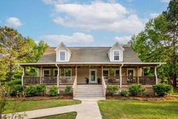 2490 Hunting Road photo 4