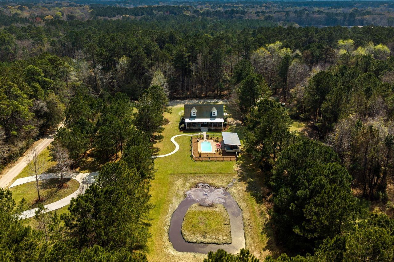 2490 Hunting Road Photo 83