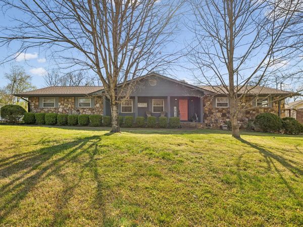 98 W Highland Drive, Ringgold, GA 30736