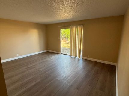 312 N N Santa Ana St, Los Banos, CA 93635 Photo