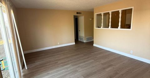 312 N N Santa Ana St, Los Banos, CA 93635 Photo