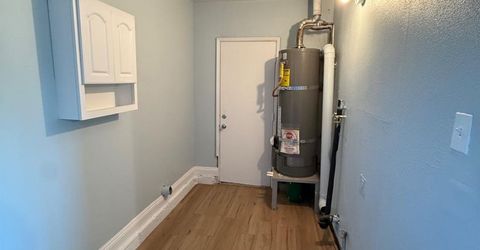 312 N N Santa Ana St, Los Banos, CA 93635 Photo