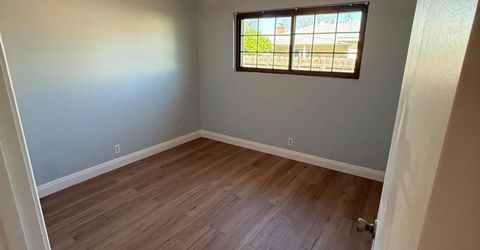 312 N N Santa Ana St, Los Banos, CA 93635 Photo