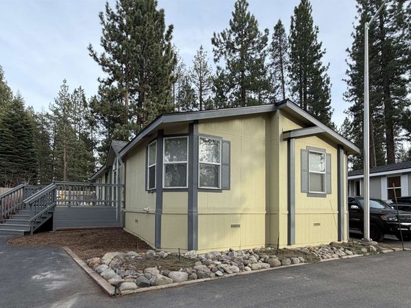 10100 Pioneer Trail, Truckee, CA 96161