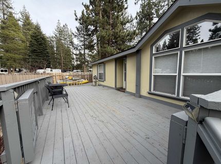 10100 Pioneer Trail, Truckee, CA 96161 Photo