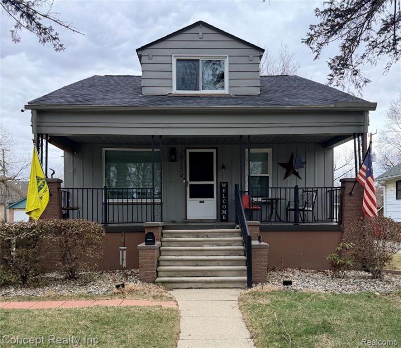 29154 Van Riper Street, Flat Rock, MI 48134 Main Photo