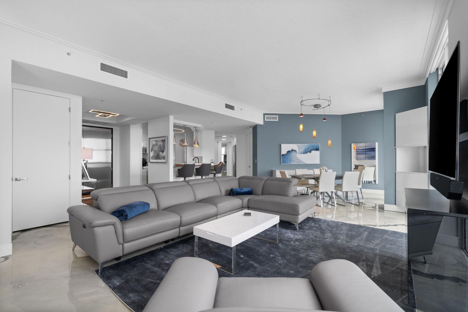 347 N New River Dr E, Unit Ph7, Fort Lauderdale, FL 33301 Photo