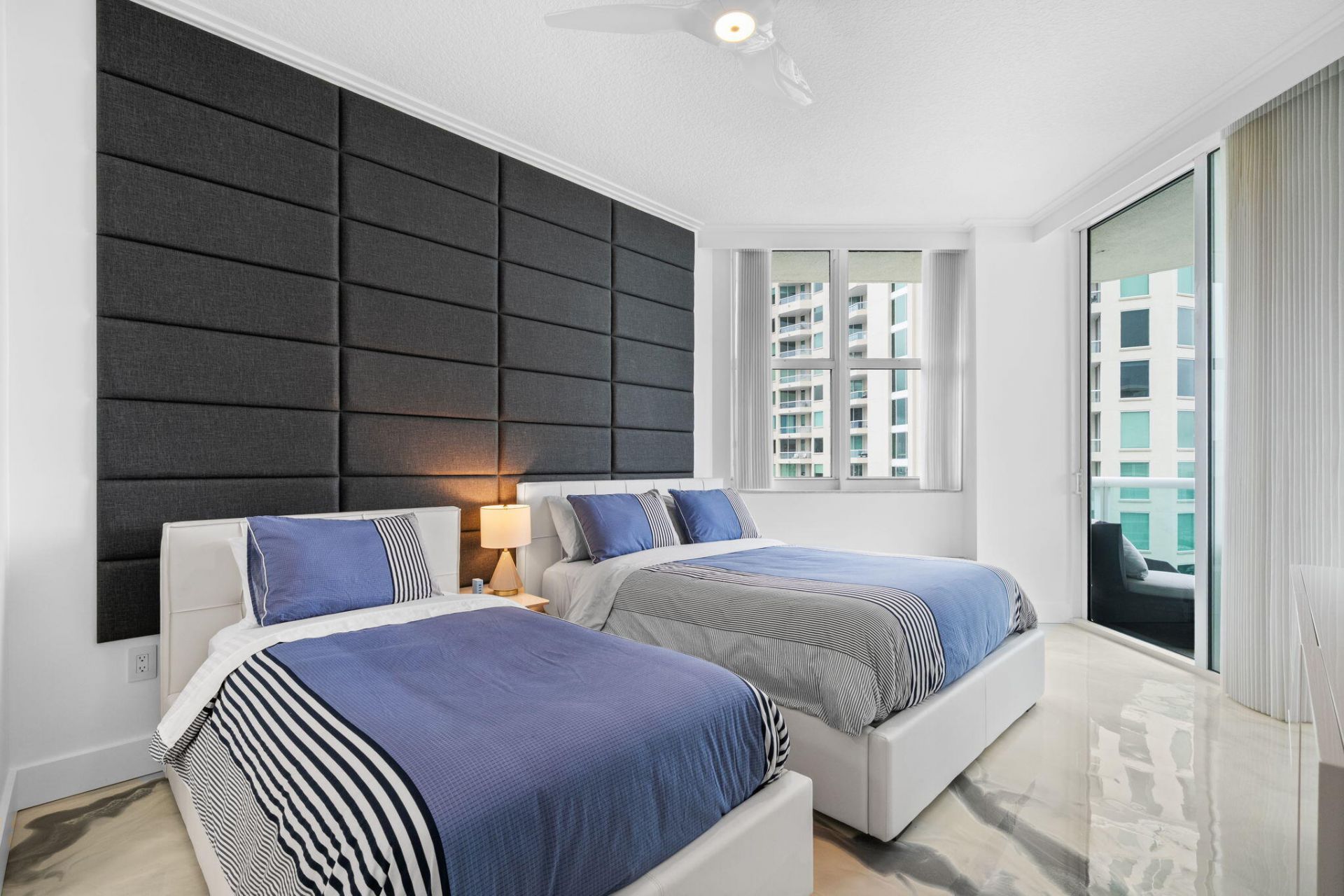 347 N New River Dr E, Unit Ph7, Fort Lauderdale, FL 33301 Photo