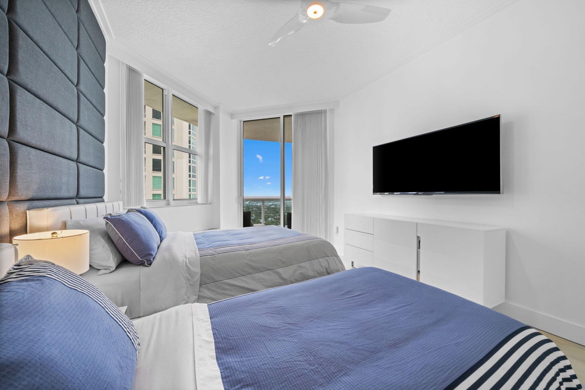 347 N New River Dr E, Unit Ph7, Fort Lauderdale, FL 33301 Photo