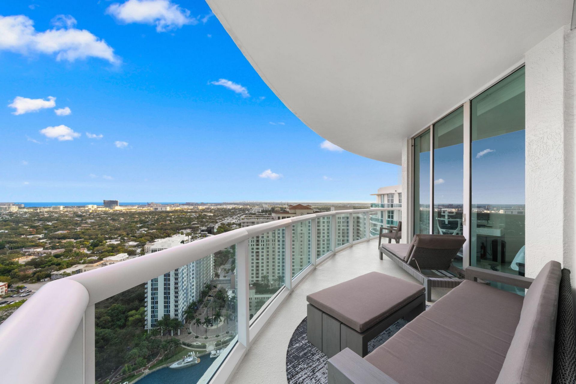 347 N New River Dr E, Unit Ph7, Fort Lauderdale, FL 33301 Photo