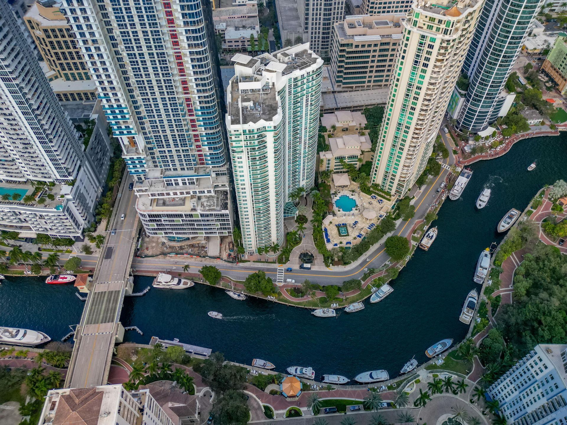 347 N New River Dr E, Unit Ph7, Fort Lauderdale, FL 33301 Photo