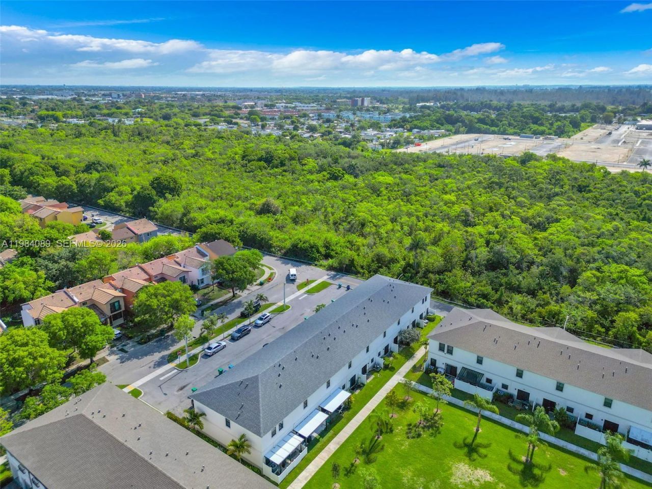 617 SW 11th St, Florida City, FL 33034 Photo