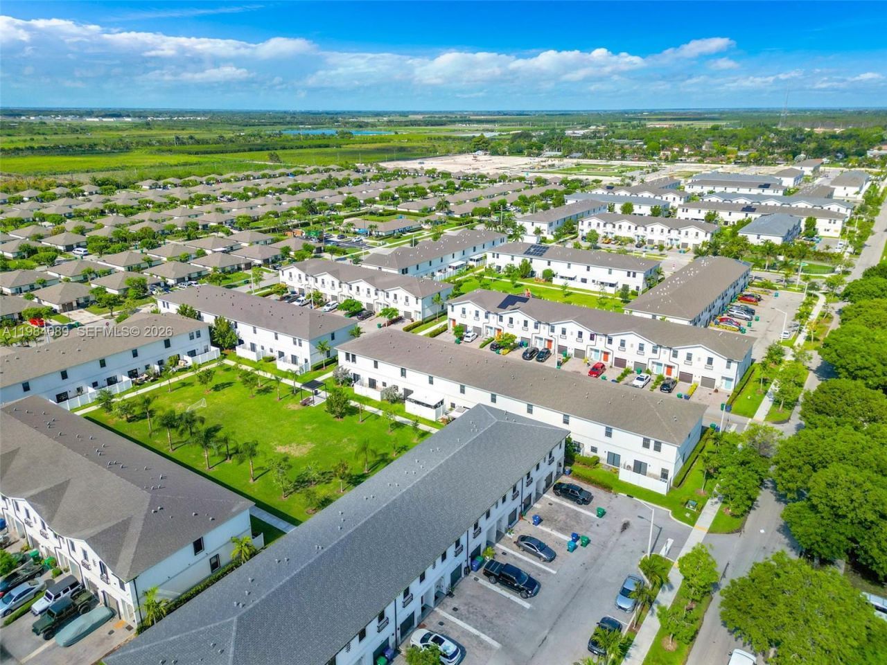 617 SW 11th St, Florida City, FL 33034 Photo