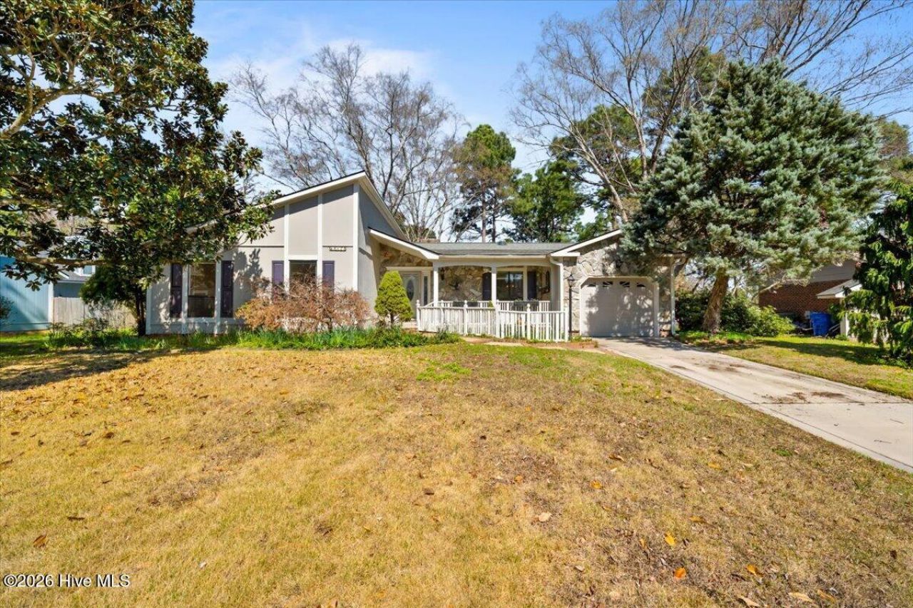 6014 Shearwater Drive, Fayetteville, NC 28304 Main Photo