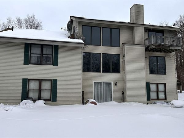 1591 Southbridge Rd, Warren, MA 01585