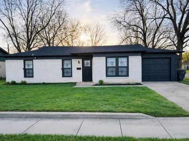 4200 Pate Drive, Fort Worth, TX 76119