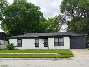 4200 Pate Drive, Fort Worth, TX 76119
