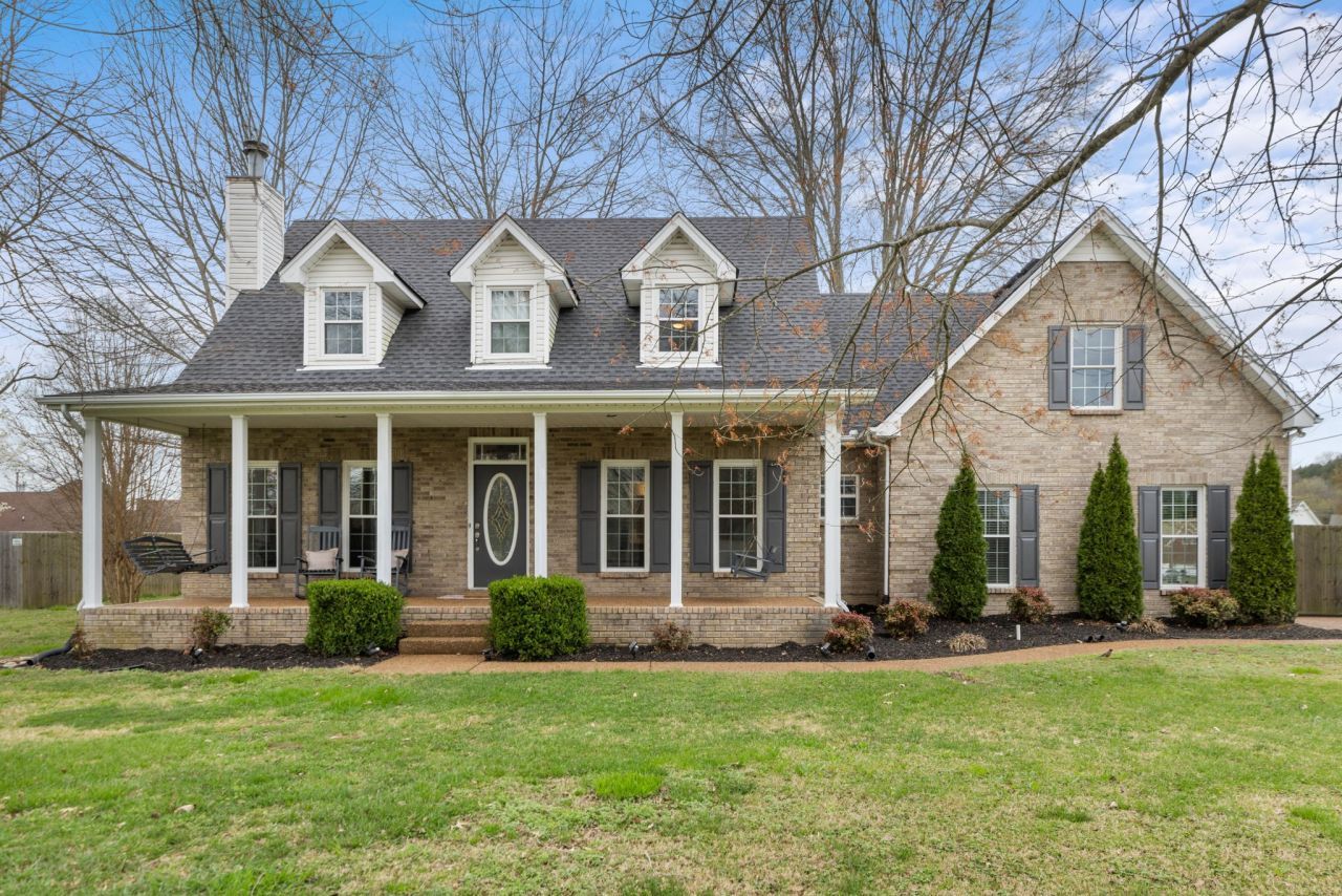 2996 Iroquois Dr, Thompsons Station, TN 37179 Main Photo