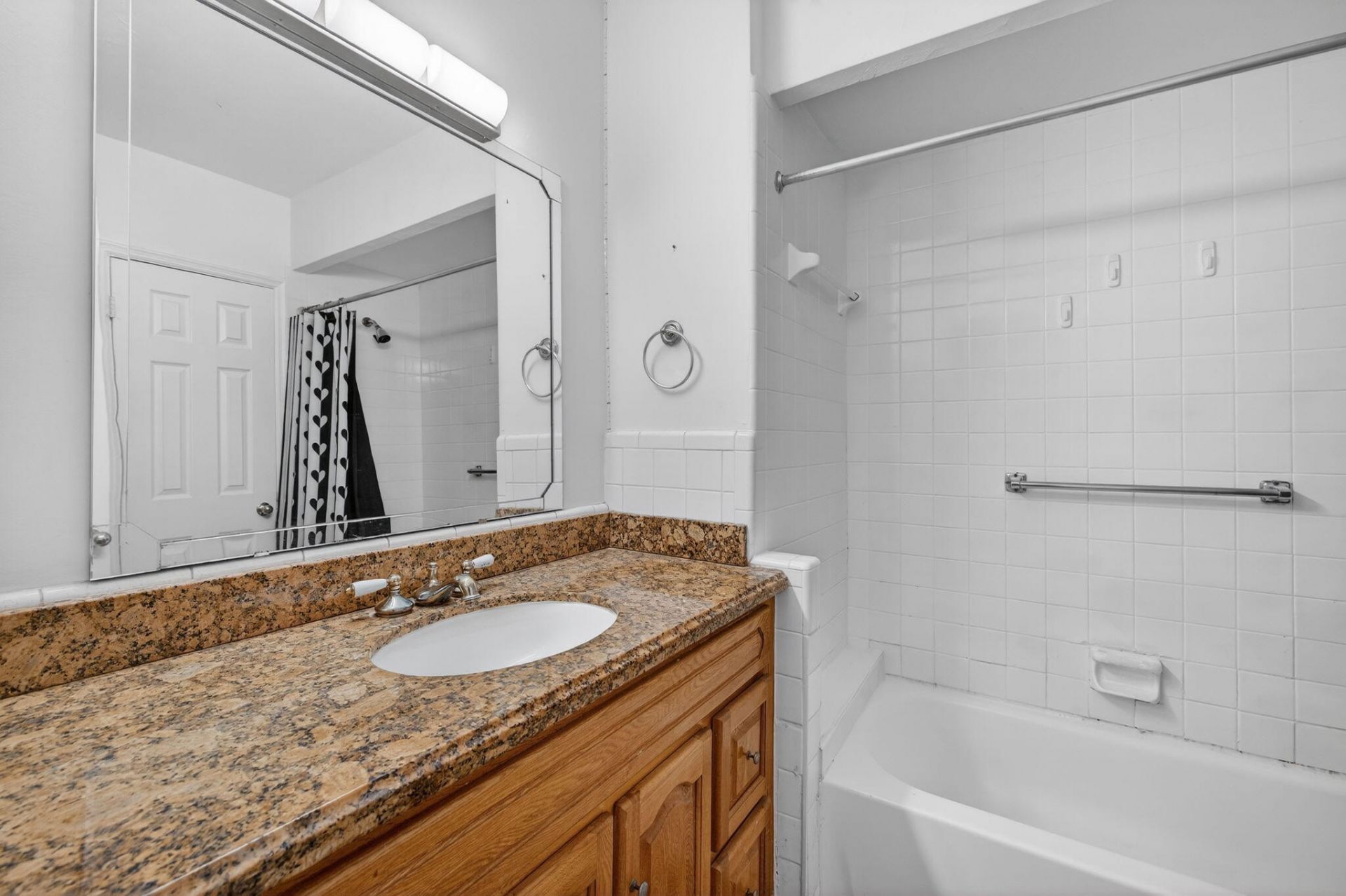 2424 SE 17th Causeway, Unit 107b, Fort Lauderdale, FL 33316 Photo